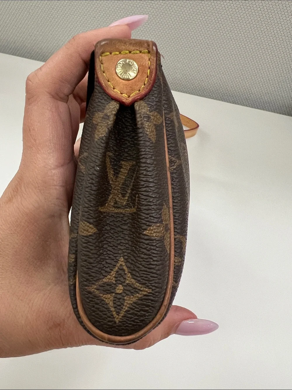 Project Bag Louis Vuitton Eva Monogram Canvas Clutch Bag_13